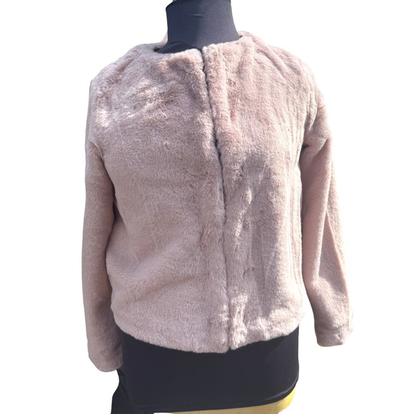 H&M Divided Faux Fur Jacket Pink Rose Petal Cropped Bomber Coat Size  Medium NWT - Picture 1 of 6